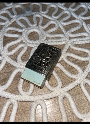 Objet de curiosité, brand: Curiosité, condition: Very good, €10.00, €11.20 includes Buyer Protection