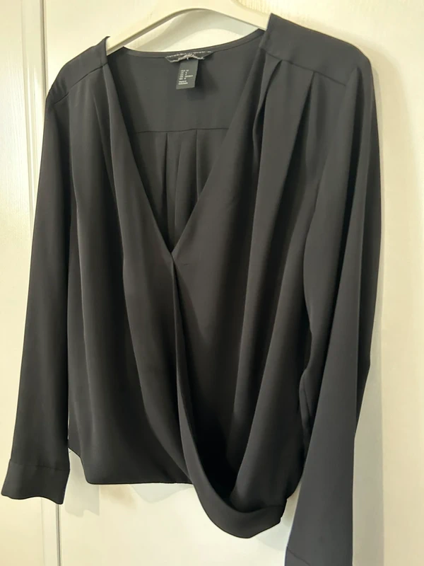 Blouse nouée drapée cache cœur H&M - photo numéro 3