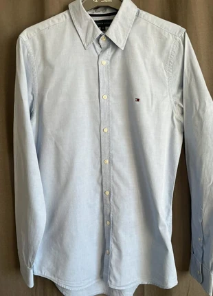 Chemise Tommy Hilfiger  Bleu clair, marke: Tommy Hilfiger, zustand: Sehr gut, größe: M, 29,90 €, 32,10 € inklusive Vinted-Käuferschutz