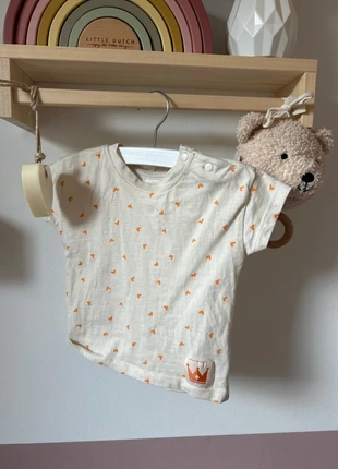 Hartjes t’shirt, brand: Zeeman, condizioni: Nuovo senza cartellino, taglia: 9-12 mesi / 74 cm, €5.00, €5.95 include la Protezione acquisti