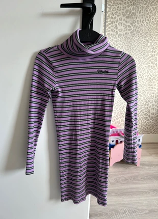 Vingino tuniek paars/groen, merk: Vingino, staat: Heel goed, maat: 8 jaar / 128 cm, € 4,00, € 4,90 inclusief Kopersbescherming