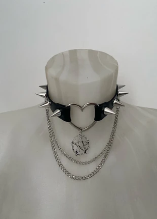 Choker en simili cuir noir, brand: Cryptica, condizioni: Ottime, €10.50, €11.73 include la Protezione acquisti Pro