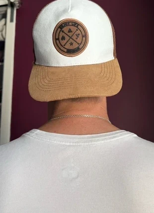 Casquette trucker cool 😎, frais, ajustable, pour un look qui fait tourner les têtes et moustiques🦟, marke: casquettes, zustand: Neu, größe: Einheitsgröße, 6,99 €, 8,04 € inklusive Vinted-Käuferschutz