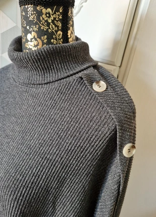 Pull Kiabi, merk: Kiabi, staat: Heel goed, maat: M / 38 / 10, € 6,00, € 7,00 inclusief Kopersbescherming