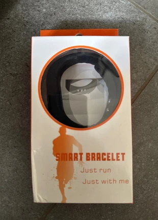Bracelet connecté, brand: sans marque, condition: New with tags, €5.00, €5.95 includes Buyer Protection