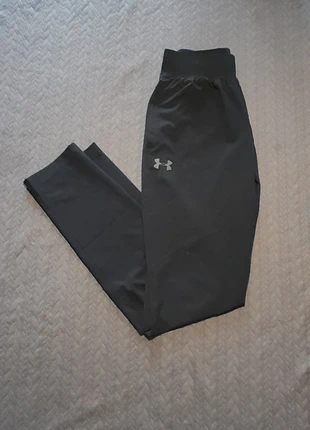 Runing Under Armour noir, brand: Under Armour, condition: Very good, size: XS, €50.00, €53.20 includes Buyer Protection