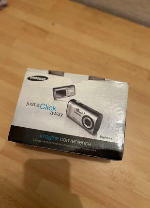 Caméra neuve, marke: Samsung, zustand: Neu, mit Etikett, 60,00 €, 63,70 € inklusive Vinted-Käuferschutz