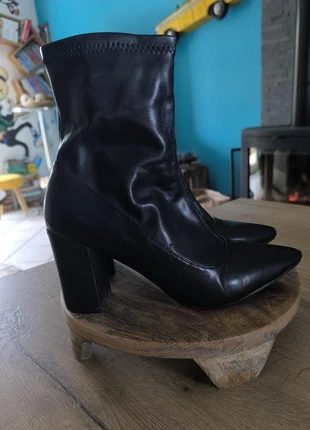 Boots noires, cuir synthétique, marca: CHC-Shoes, estado: Bom, tamanho: 39, €9.00, €10.15 inclui Proteção do Comprador