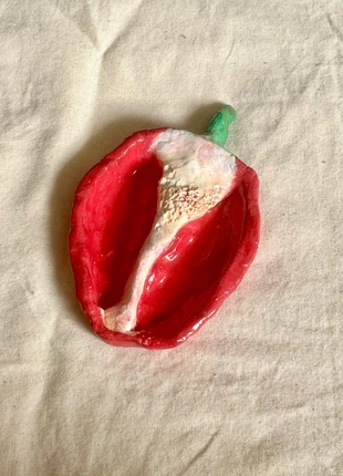 Poivron rouge décoratif trompe-l’œil, marke: Fait Main, zustand: Neu, 8,00 €, 9,10 € inklusive Vinted-Käuferschutz