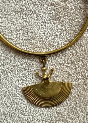 Collier Torque design vintage 80 en laiton doré martelé à décor de femme sculptée créateur, brand: bijou createur, condition: Very good, €78.00, €82.60 includes Buyer Protection