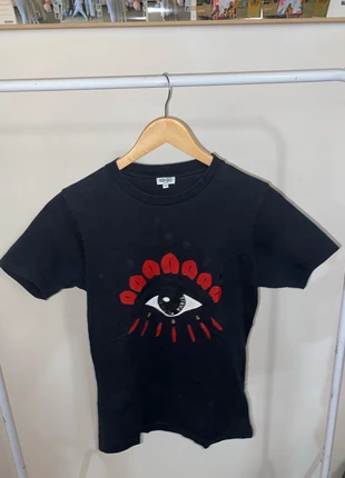 T shirt Kenzo œil, marque: Kenzo, état: Bon état, taille: XS, 35,00 €, 37,45 € Protection acheteurs incluse