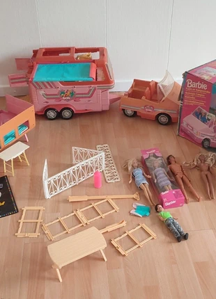 grote vintage barbie kampeer- en paardrij set! camper, trailer, auto & poppen, merk: Barbie, staat: Goed, maat: Universeel, € 100,00, € 105,70 inclusief Kopersbescherming