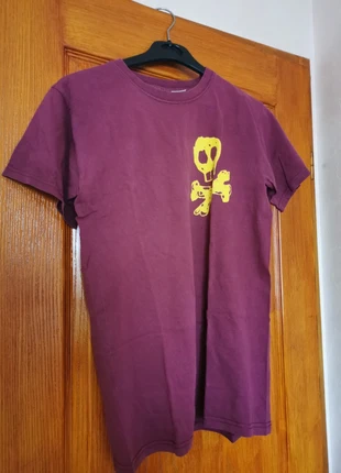 Tshirt Bordeaux All Time Low, brand: Fruit of the Loom, condition: Good, size: S, €8.00, €9.10 includes Buyer Protection