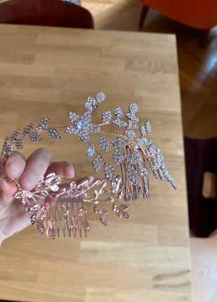 Couronne diadème mariage, marque: Emilie JFR, état: Très bon état, 55,00 €, 58,45 € Protection acheteurs incluse