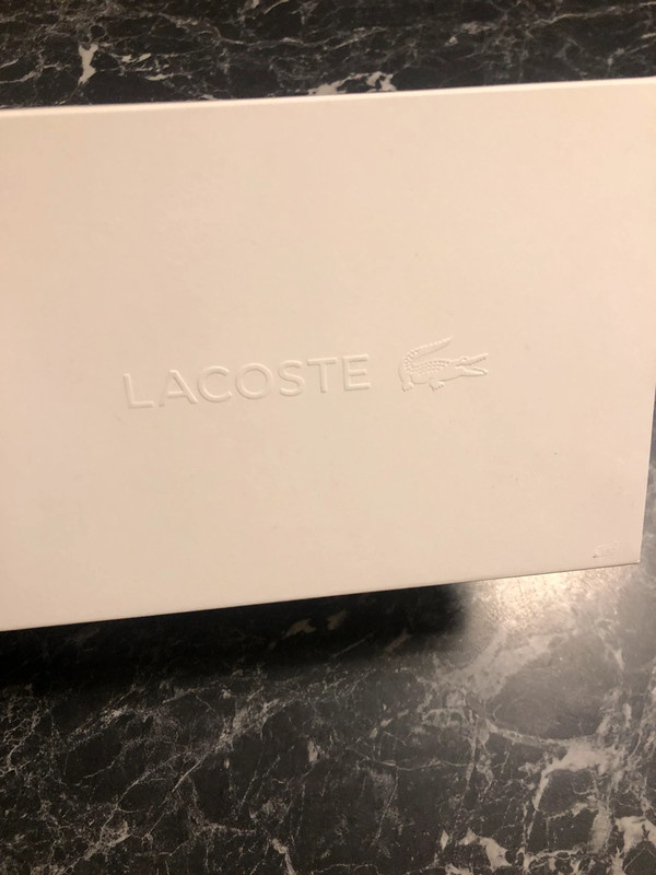 Neuf coffret de lacets Lacoste Vinted