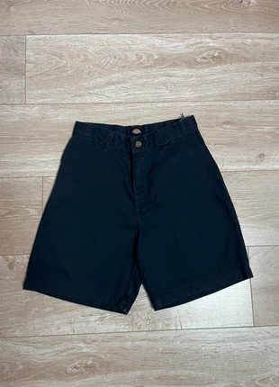 Short Dickies bleu marine parfait état 38 coton et polyester, brand: Dickies, condition: Very good, size: W28, €16.00, €17.50 includes Buyer Protection