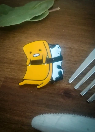 Pin's Gudetama Sushi , condition: New with tags, €4.50, €5.43 includes Buyer Protection