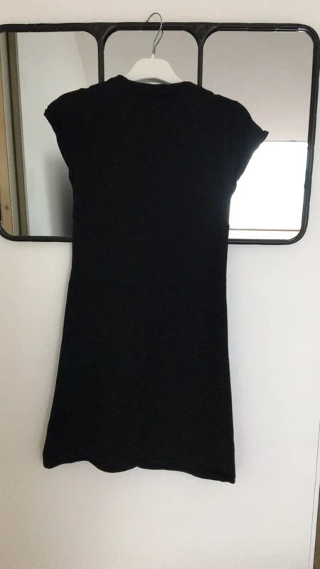Robe tissus épais - photo numéro 3
