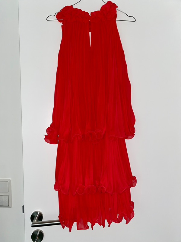 Sublime robe rouge pliss e BCBG Max Azria taille XS