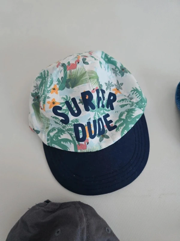 Lot de casquettes - photo numéro 4