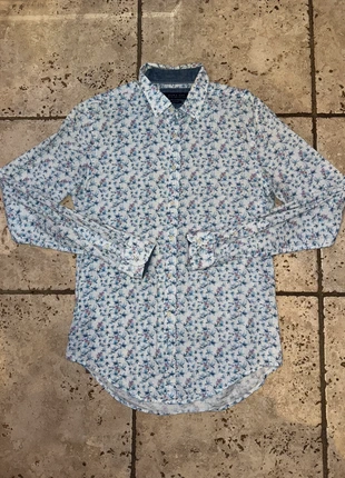 Chemise Zara manches longues / Taille S / Motif à fleurs, marque: Zara, état: Très bon état, taille: S, 5,00 €, 5,95 € Protection acheteurs incluse