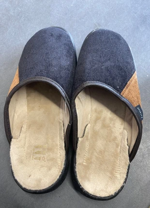 Paires de chaussons, brand: Fargeot, condizioni: Nuovo senza cartellino, taglia: 39, €15.00, €16.45 include la Protezione acquisti