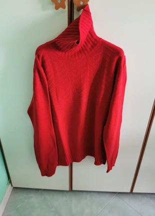 Maglione rosso collo alto, merk: Andrea Fenzi, staat: Heel goed, maat: L, € 15,00, € 16,45 inclusief Kopersbescherming