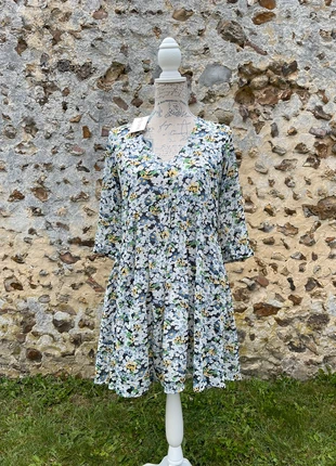 Robe fleurie By One, brand: By One, condition: Very good, size: M / 38 / 10, €12.00, €13.30 includes Buyer Protection