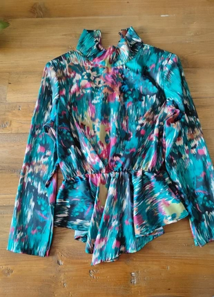 Blusa multicolore con volant , marke: Blu Royal, zustand: Neu, größe: Einheitsgröße, 4,00 €, 4,90 € inklusive Vinted-Käuferschutz