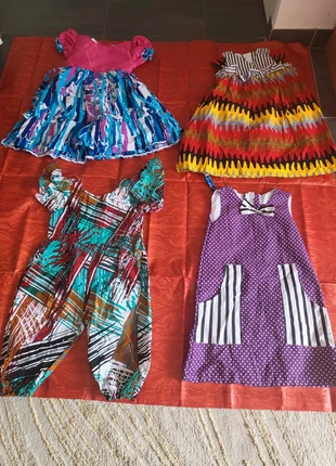 Lits de robes petite fille, condition: New without tags, size: 4 years / 104 cm, €10.00, €11.20 includes Buyer Protection