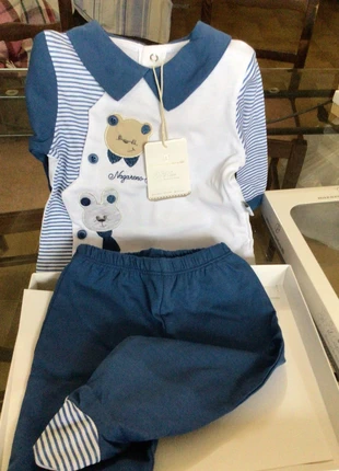 Due pezzi, marca: Nazareno Gabrielli, estado: Novo com etiquetas, tamanho: 1-3 meses / 56 cm, €8.00, €9.10 inclui Proteção do Comprador