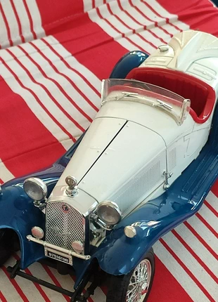 Burago Alfa Romeo 2300 Spider (1932), marca: Bburago, estado: Muy bueno, tamaño: 3 años / 98 cm, 10,00 €, 11,20 € Protección al comprador incluida