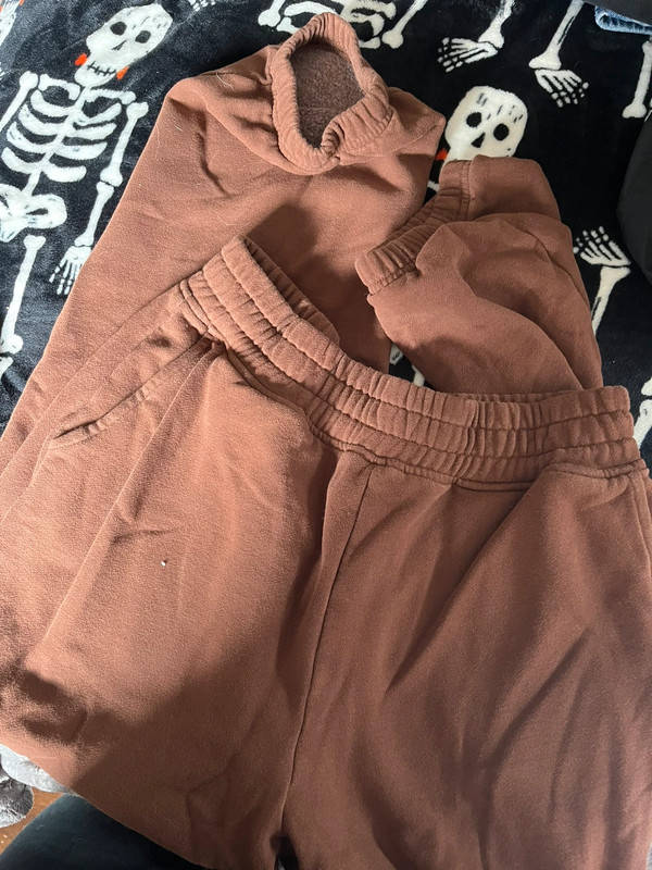 American Eagle Outfitters, Pants & Jumpsuits, American Eagle Everything  Pocket Legging Small