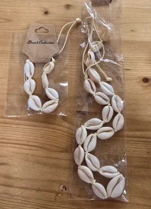 Collier + bracelet cauri neuf réglable, condizioni: Nuovo con cartellino, €10.00, €11.20 include la Protezione acquisti