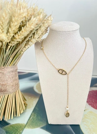 Collier pendentif et perles blanches, marque: Tendance, état: Très bon état, 15,00 €, 16,45 € Protection acheteurs (Pro) incluse