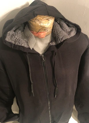 Sweat capuche zipper 2XL fourrée, marque: pas de marque, état: Très bon état, taille: XXL, 17,00 €, 18,55 € Protection acheteurs incluse