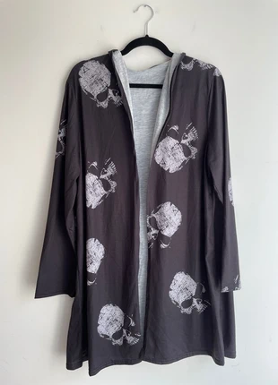 Gilet à capuche motif tête de mort, estado: Muito bom, tamanho: 5XL / 50 / 22, €6.00, €7.00 inclui Proteção do Comprador Pro