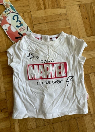 T-shirt manches courtes, brand: Marvel, condizioni: Ottime, taglia: 3-6 mesi / 62 cm, €1.00, €1.75 include la Protezione acquisti