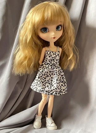 Robe fleurie pullip, marque: Pullip, état: Neuf sans étiquette, taille: Prématuré, jusqu'à 44cm, 11,00 €, 12,25 € Protection acheteurs incluse