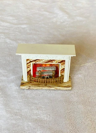 Lundby cheminée blanche, marke: Lundby, zustand: Sehr gut, größe: Einheitsgröße, 9,00 €, 10,15 € inklusive Vinted-Käuferschutz