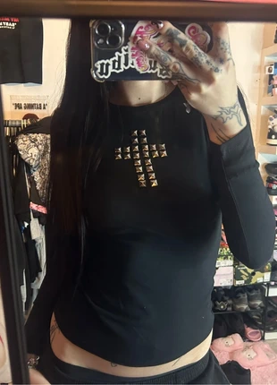custom long sleeve black cross studs, merk: cross, staat: Heel goed, maat: XS / 34 / 6, € 25,00, € 26,95 inclusief Kopersbescherming
