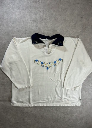 Pull 1/4zip broderie fleur blanc - S - 80/90’s/2000’s rétro, marque: Vintage Dressing, état: Très bon état, taille: S / 36 / 8, 15,00 €, 16,45 € Protection acheteurs incluse