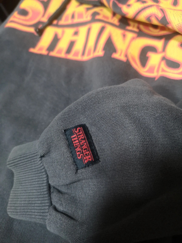 Felpa pull and 2025 bear stranger things