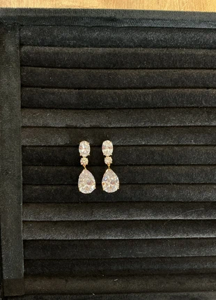 gold plated tear drop earrings, brand: jewelsbykaurs, condition: New with tags, £50.00, £53.20 includes Buyer Protection