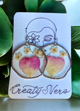 Orecchini in resina con petalo di rosa a cuore e fiori veri, estado: Nuevo sin etiquetas, 5,00 €, 5,95 € Protección al comprador incluida