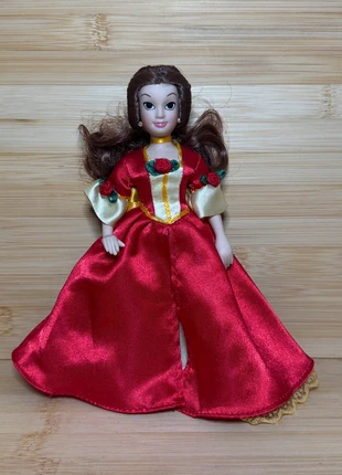 Poupée Porcelaine « Belle » La Belle et la Bête Disney, marca: Disney, estado: Bom, tamanho: Tamanho único, €2.90, €3.75 inclui Proteção do Comprador Pro