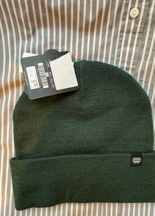 Bonnet Pull&Bear gris - Neuf avec étiquette, marque: Pull & Bear, état: Neuf avec étiquette, taille: M, 3,00 €, 3,85 € Protection acheteurs incluse