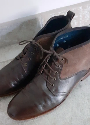 Bottines à lacets cuir et daim marron, marque: Comptoir 1894, état: Bon état, taille: 42, 10,00 €, 11,20 € Protection acheteurs incluse