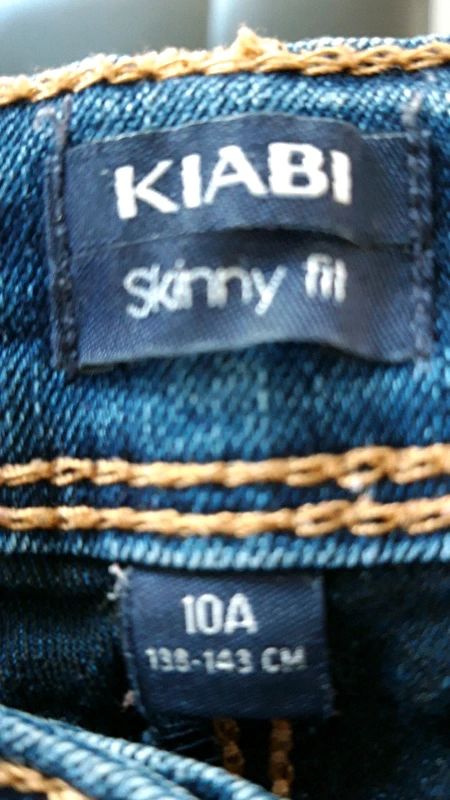 Jean taille 10 ans - photo numéro 2