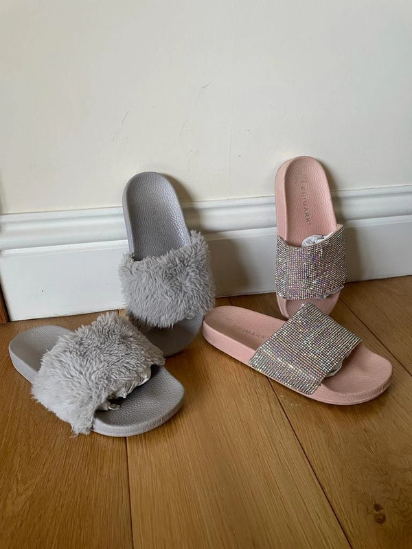 Fur sliders store primark